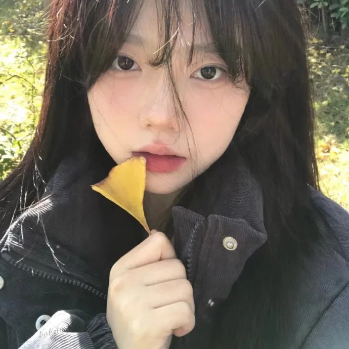 特别的她海报